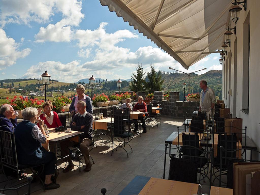 Hotel Castel Dracula Piatra Fantanele Eksteriør billede