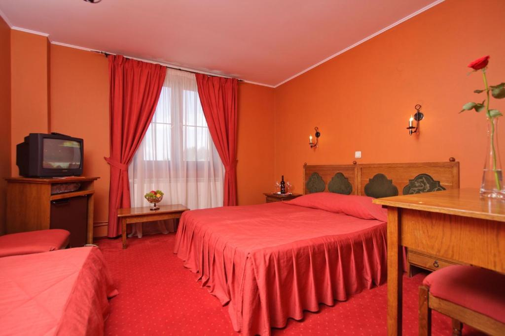 Hotel Castel Dracula Piatra Fantanele Værelse billede