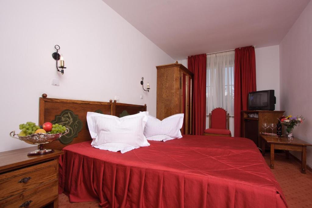 Hotel Castel Dracula Piatra Fantanele Værelse billede