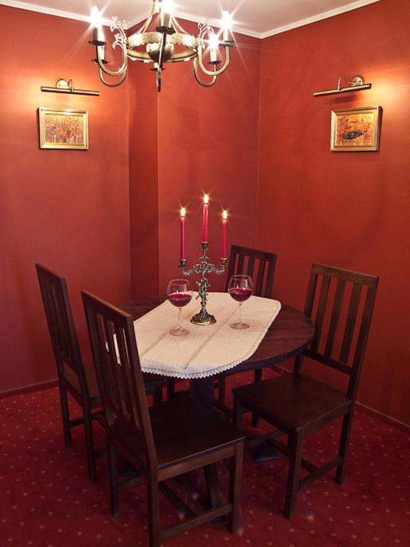 Hotel Castel Dracula Piatra Fantanele Eksteriør billede